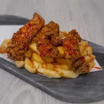 Chilli chicken loaded chips